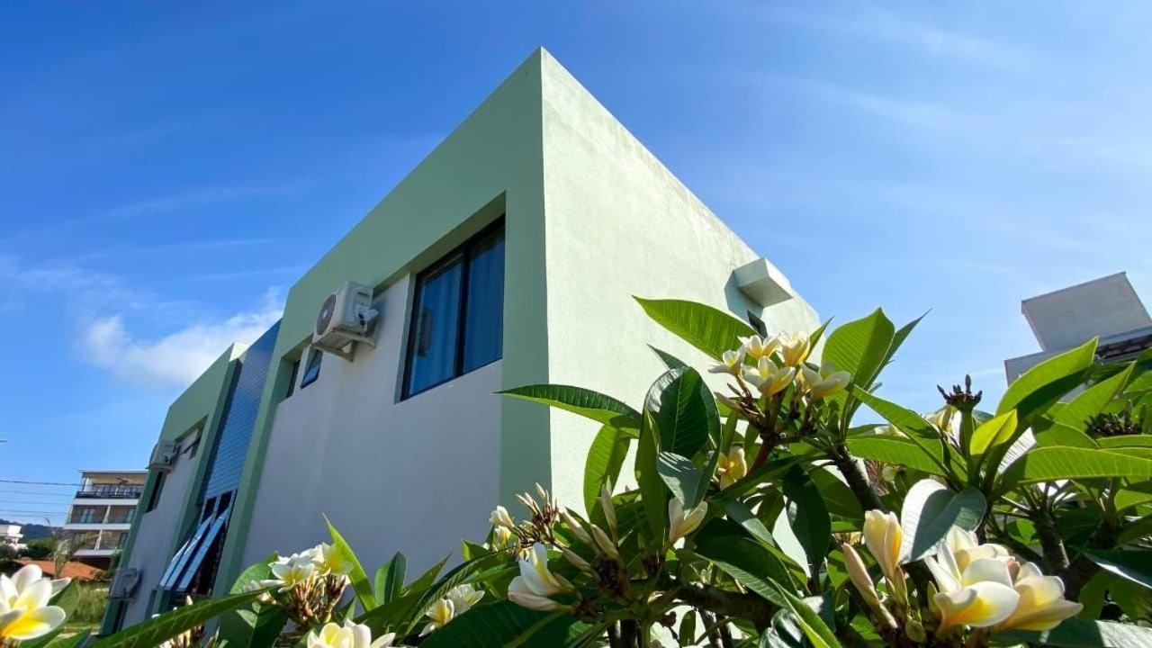 Apto Praia De Mariscal E Canto Grande Bombinhas Sc - Canela Flats 02 Apartment Exterior photo